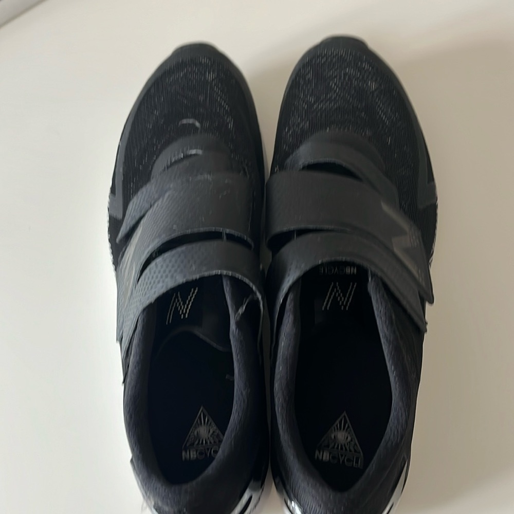 NB cycling shoes